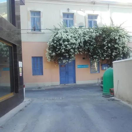 Direct Finikoudes Larnaca